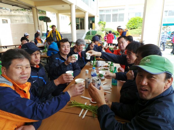 75fdb762c19fa76ad436f322e1add082_1430458