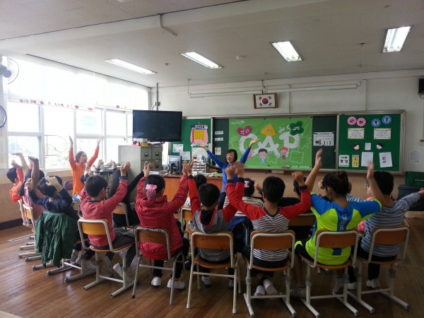 c4cd06b9bb5ddcb1a9dafccdcd95aacd_1444714