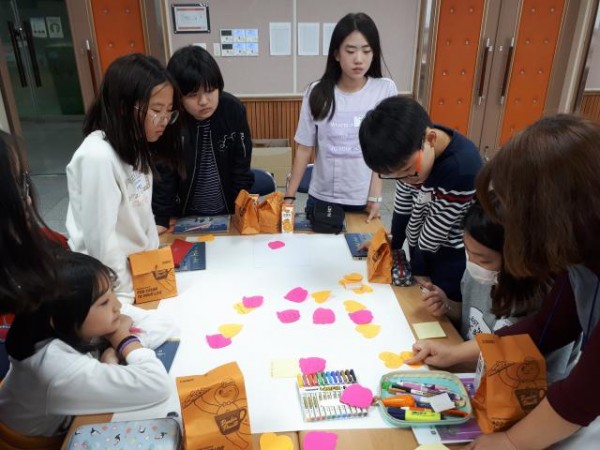 9c7fcdf410f3ac3cbd2797eaae2cda32_1551409