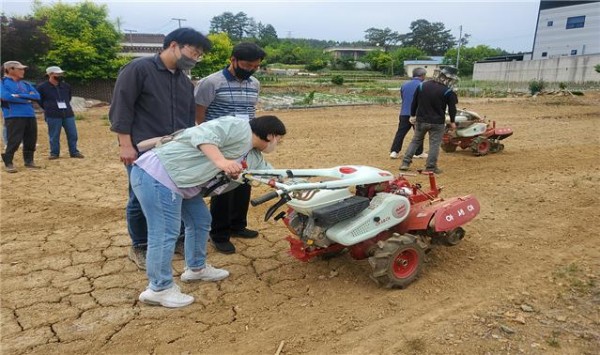 b3d076a4b417fe6514f5c99769bf132d_1675176