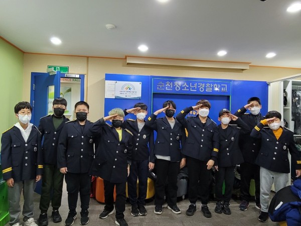 30e33e40a7d19c7440e8dfb5abb6c46e_1675392